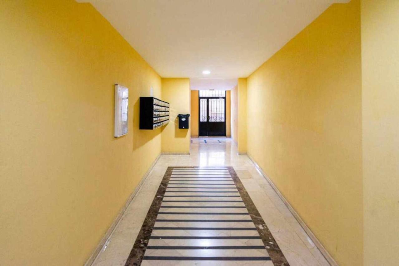 La Pereta Immaculate Quiet House Free Parking Apartment มาลากา ภายนอก รูปภาพ