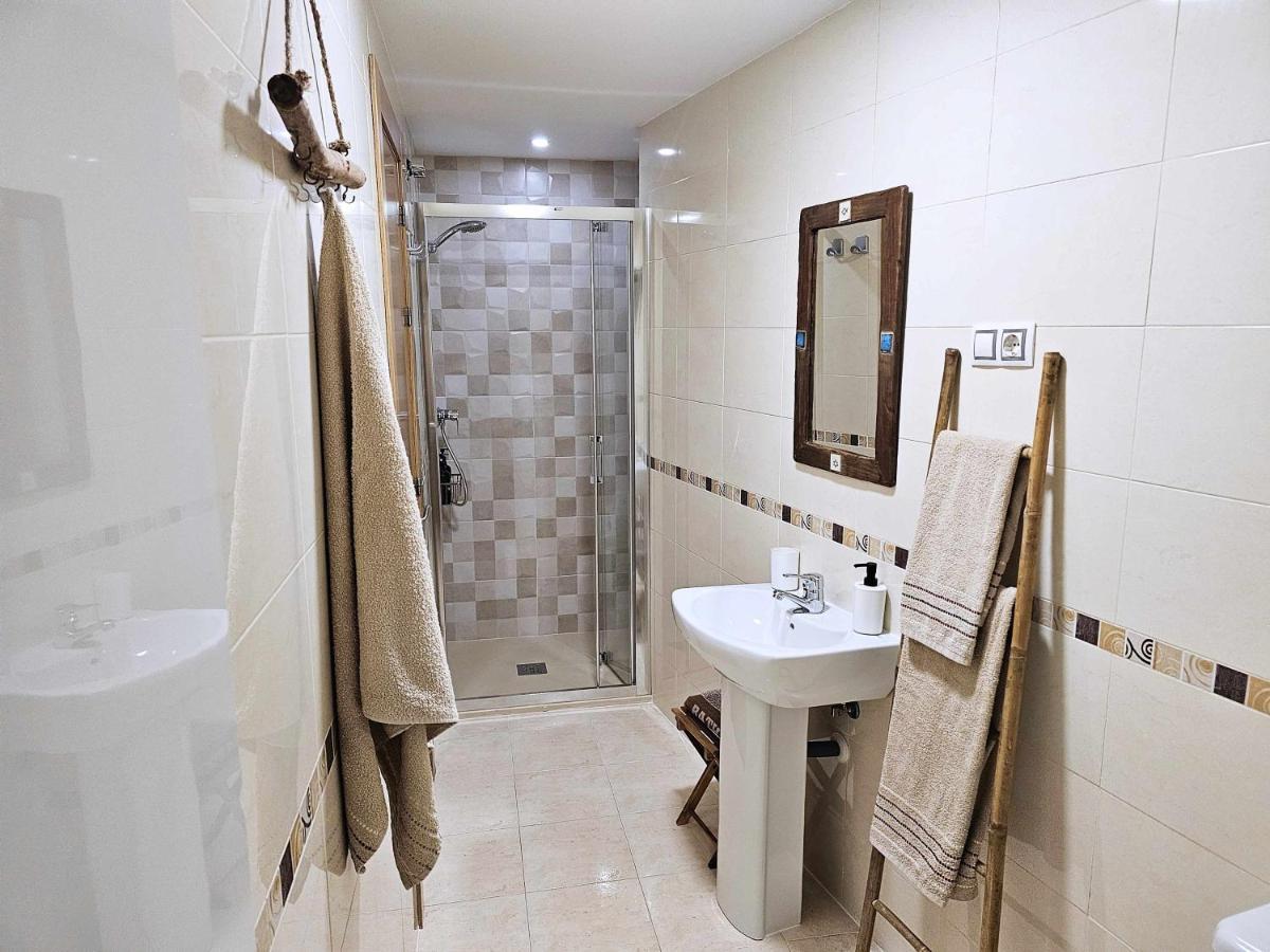 La Pereta Immaculate Quiet House Free Parking Apartment มาลากา ภายนอก รูปภาพ
